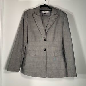 Tahari ASL Two-Button Blazer | Size 8